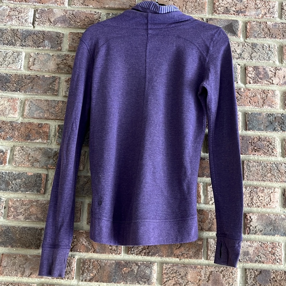 Lululemon Pullover - image 5